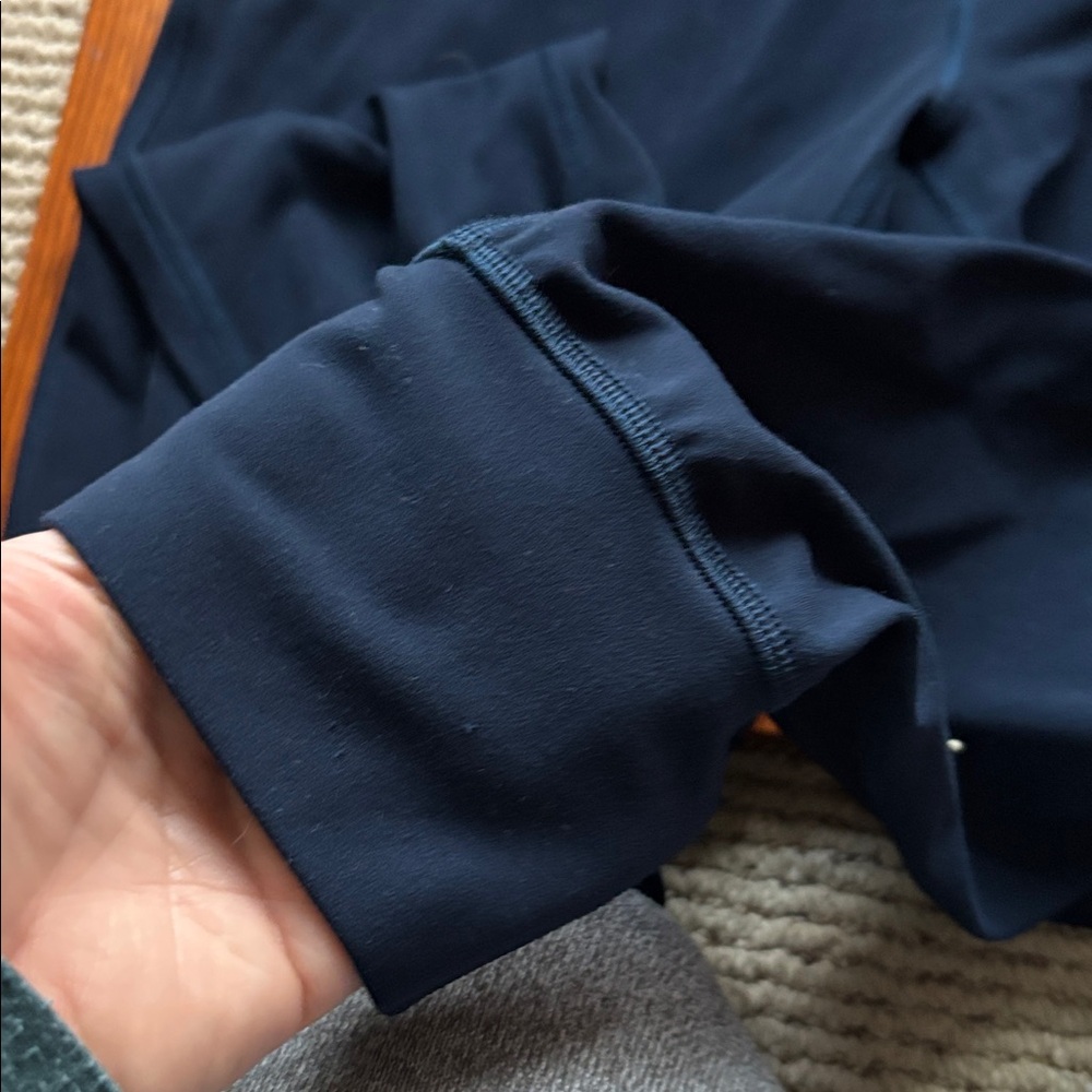 lululemon Align™ High-Rise Jogger. Yoga pants. Lounge wear. With pockets. Size 6 - Picture 7 of 12